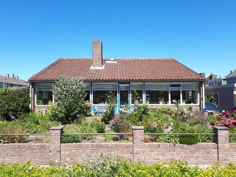 Noord-Scharwoude B&B De Blauwe Tulp المظهر الخارجي الصورة